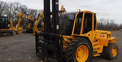 equipment forklifts industrial light rent macallister